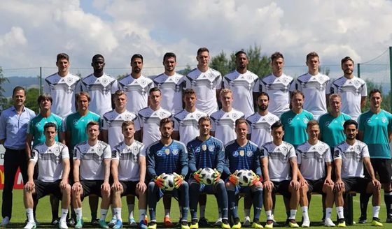 2018世界杯德國(guó)隊(duì)全家福