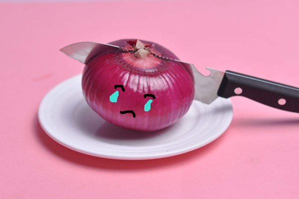 切洋蔥為什么會流淚,洋蔥怎么切不辣眼睛