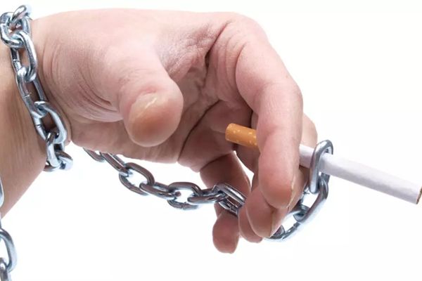 為什么抽煙會(huì)上癮,吸煙上癮怎么戒掉,戒煙9個(gè)小妙招送給你