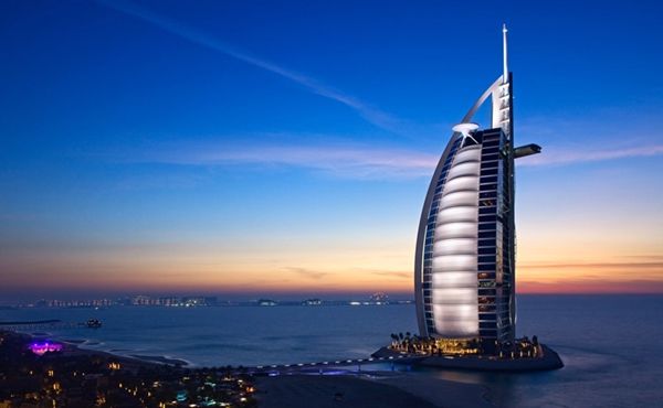 七星級帆船酒店