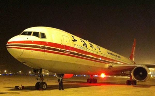 天上那么多飛機為什么不會相撞,飛機在空中不會相撞的原因