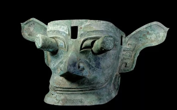 三星堆面具為什么像外星人？