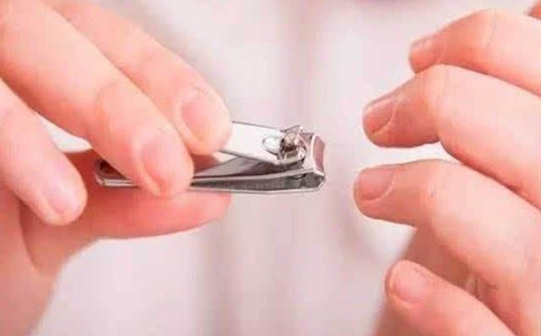 為什么要經常修剪指甲,經常修剪指甲的好處