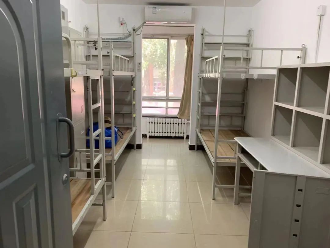 北京體育大學宿舍條件怎么樣,有空調和獨立衛生間嗎？（附宿舍圖片）