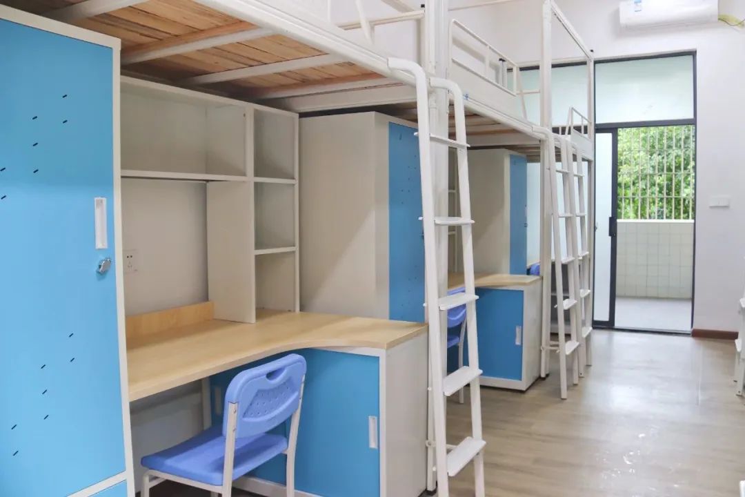 廣州商學院宿舍條件怎么樣,有空調和獨立衛生間嗎?(附宿舍圖片)
