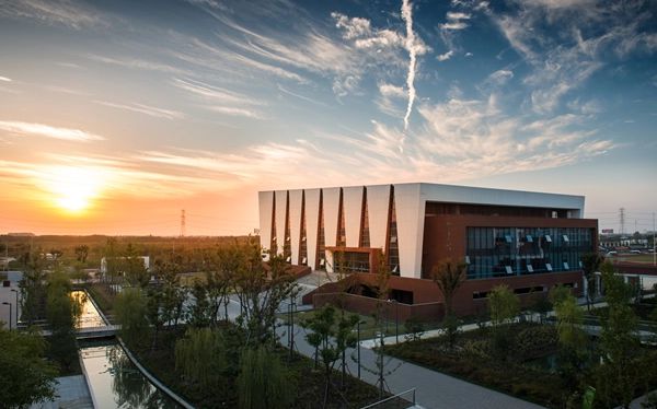 昆山中學(xué)在蘇州的排名第幾,南外屬于什么檔次？