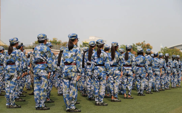 大學(xué)軍訓(xùn)幾次,一共軍訓(xùn)多長時(shí)間